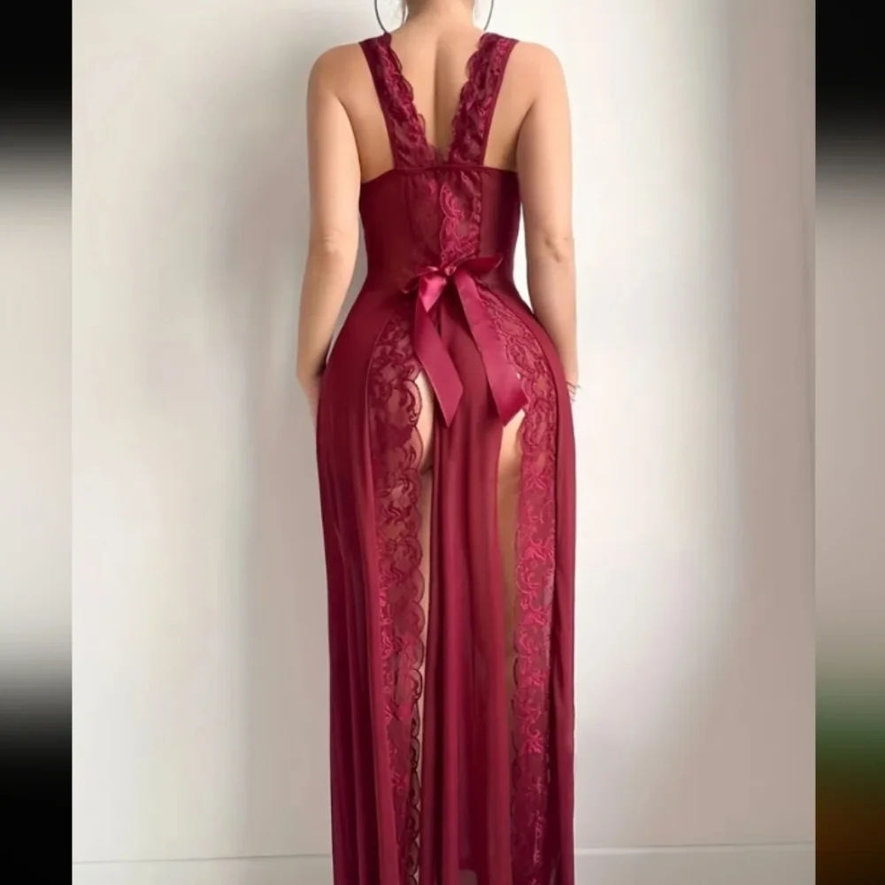 Elegant Burgundy Lace Nightgown